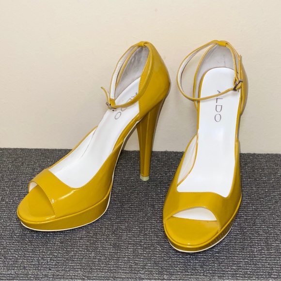 ALDO Patent Leather Platform Peep-toe Sandals - Picture 1 of 4
